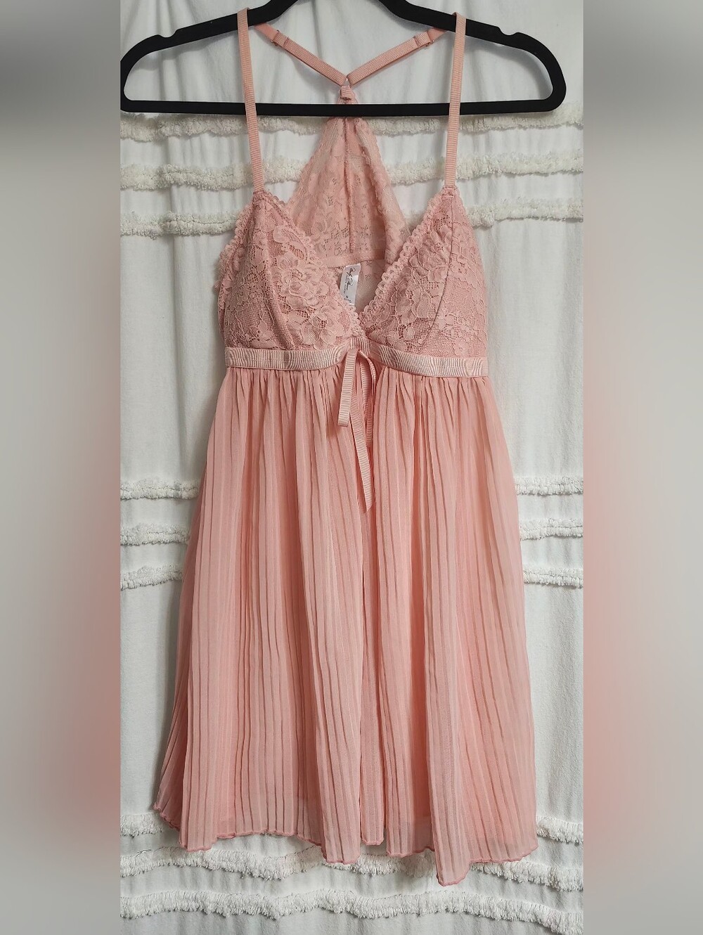 Marilyn Monroe Blush Pink Lace-Front Pleated Chemise